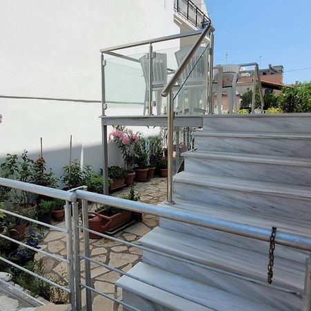 Family Apartment Дервеніон Екстер'єр фото